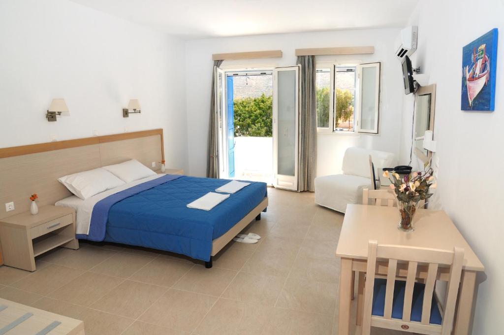Dream Island Hotel Livadia (Tilos) Quarto foto